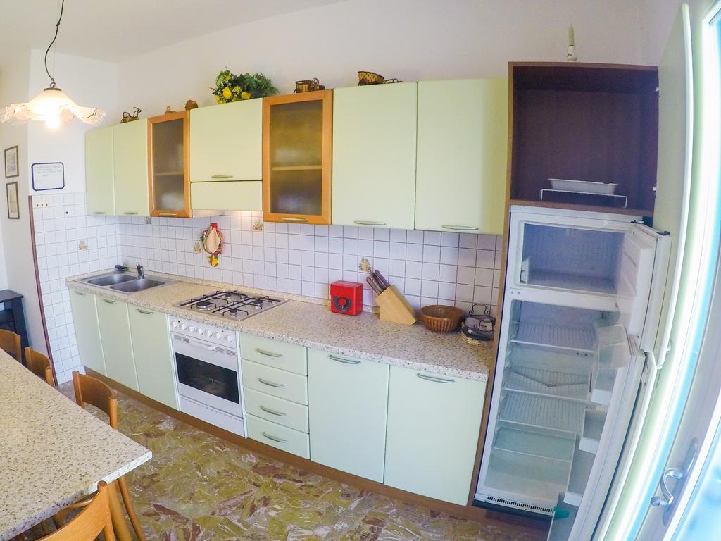 Condominio Sole - Agenzia Cocal Caorle Eksteriør billede
