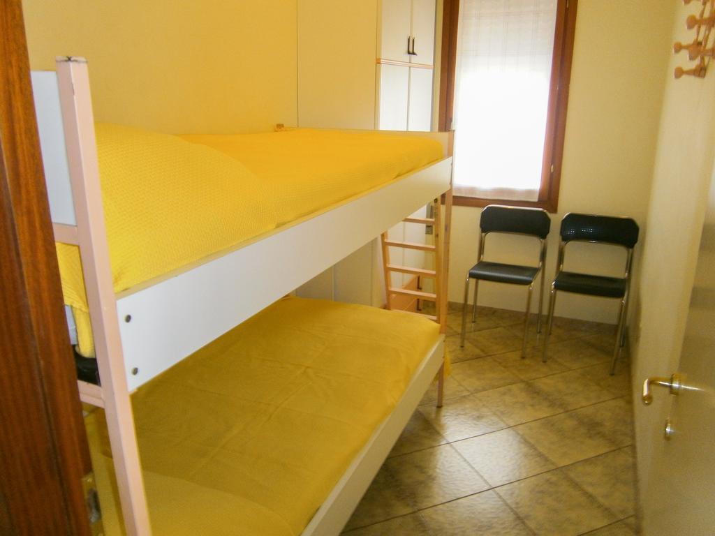 Condominio Sole - Agenzia Cocal Caorle Eksteriør billede